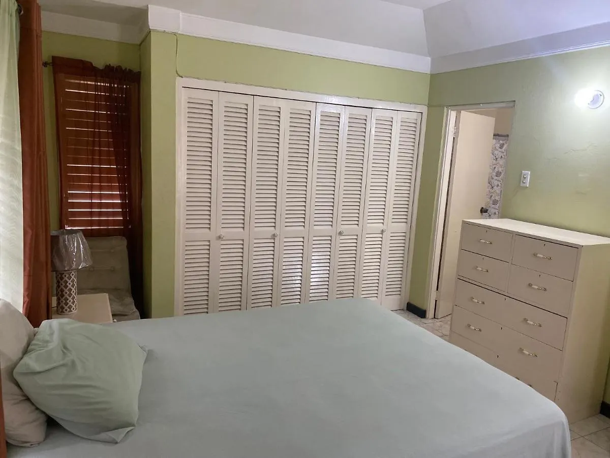 Apartmán Finest Accommodation Renfrew Place 4-12 Renfrew Rd 2 Bedroom 2 Bat Apt # 15 New Kinston Jamaica Kingston Jamajka